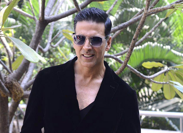 What an idea sirjee! Akshay Kumar suggests a mixed Cricket team, like