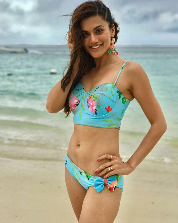 Hotness Taapsee Pannu Looks Stunning In A Floral Bikini In The Song