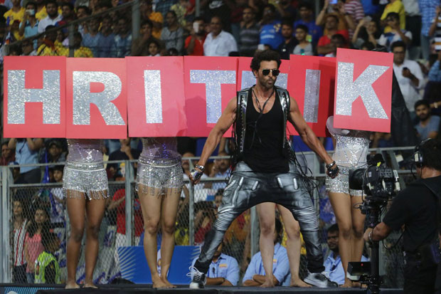 HQ PICTURES OUT! Hrithik Roshan’s electrifying performance at the opening ceremony of IPL!